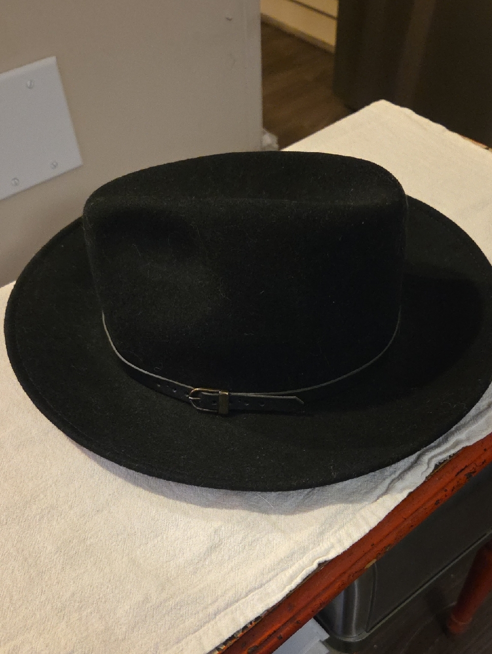 Gelso Bianco Classic Black Wool Wide-Brim Hat with Leather Band